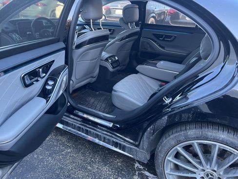 Certified 2022 Mercedes-Benz S 580 4MATIC Sedan image 13