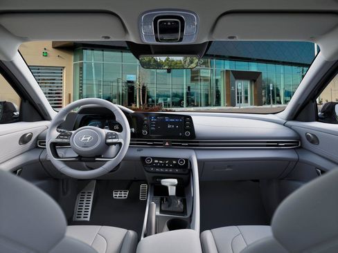 New 2026 Hyundai Elantra Sport image 11