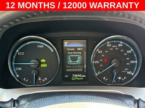 Used 2017 Toyota RAV4 XLE w/ Convenience Package AWD/4WD image 28