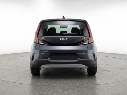 Used 2025 Kia Soul LX w/ LX Technology Package FWD image 7