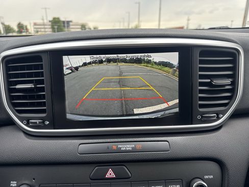 Used 2020 Kia Sportage S FWD image 16