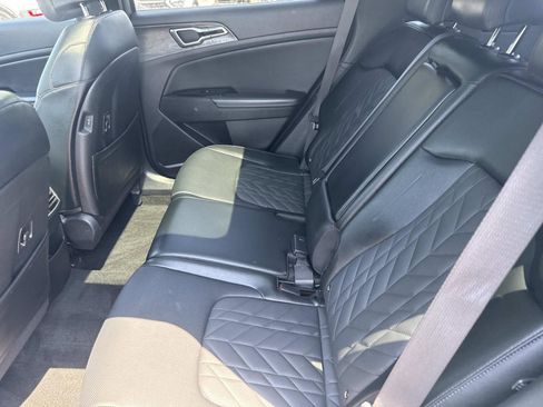 Used 2023 Kia Sportage X-Line w/ X-Line Premium Package AWD/4WD image 16