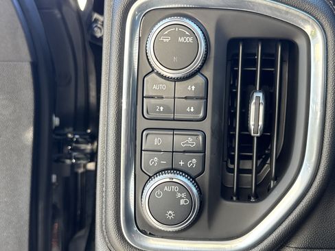 Used 2021 GMC Sierra 1500 Elevation w/ Preferred Package AWD/4WD image 19