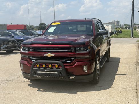 Used 2017 Chevrolet Silverado 1500 LTZ Z71 AWD/4WD image 16