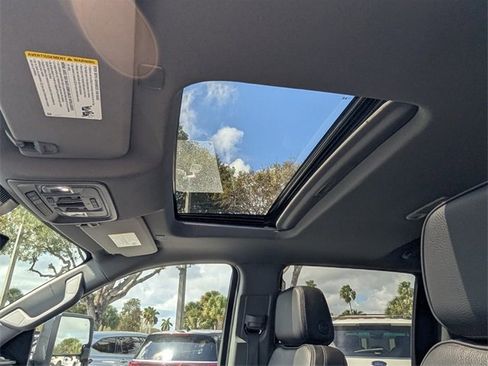 Used 2024 GMC Sierra 2500 Denali w/ Denali Reserve Package image 24