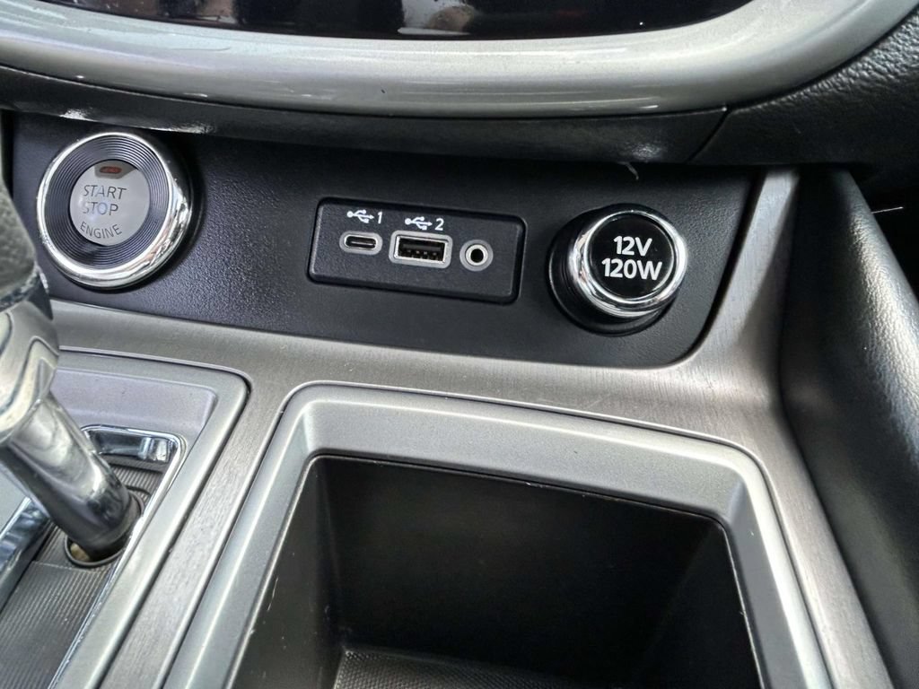 Used 2019 Nissan Murano SV w/ Premium Package AWD/4WD image 20