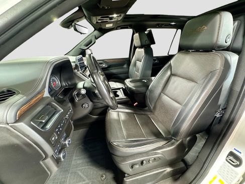 Used 2021 Chevrolet Tahoe High Country AWD/4WD image 13