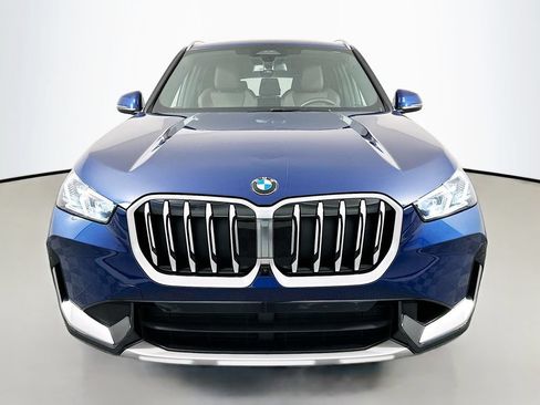 Used 2025 BMW X1 xDrive28i w/ Premium Package AWD/4WD image 2