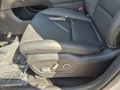New 2026 Hyundai Santa Fe Limited AWD/4WD image 23