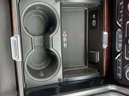 Used 2023 GMC Yukon XL Denali Ultimate image 15