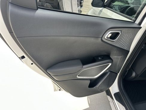 Certified 2023 Kia Soul LX FWD image 26