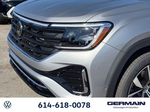 New 2026 Volkswagen Atlas SEL Premium R-Line AWD/4WD image 12