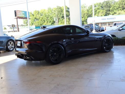 Used 2023 Jaguar F-TYPE R AWD/4WD image 9
