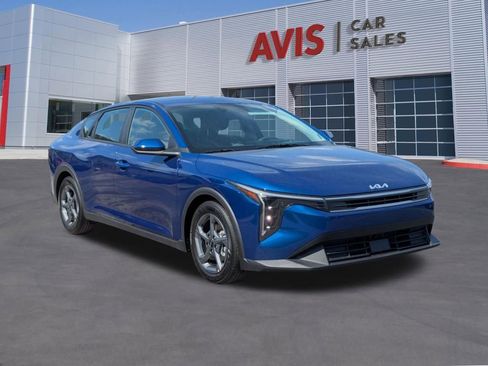 Used 2025 Kia K4 FWD image 3