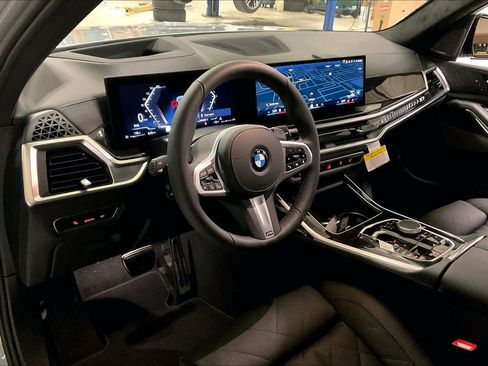 New 2026 BMW X7 xDrive40i image 8