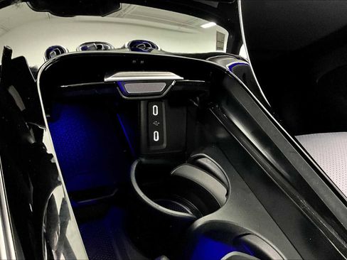 New 2025 Mercedes-Benz GLC 300 image 19