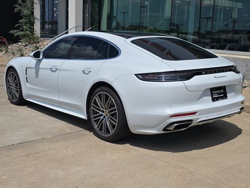 Certified 2023 Porsche Panamera 4 AWD/4WD image 3