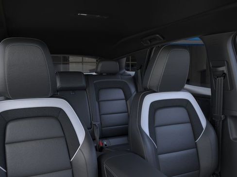 New 2025 Chevrolet Blazer EV LT image 24