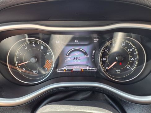 Used 2014 Jeep Cherokee Trailhawk w/ Cold Weather Group AWD/4WD image 28