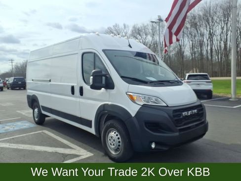 Used 2024 RAM ProMaster 2500 w/ Convenience Group image 6