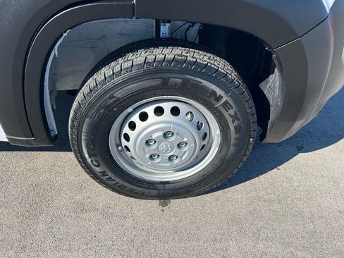 Used 2024 RAM ProMaster 2500 image 12