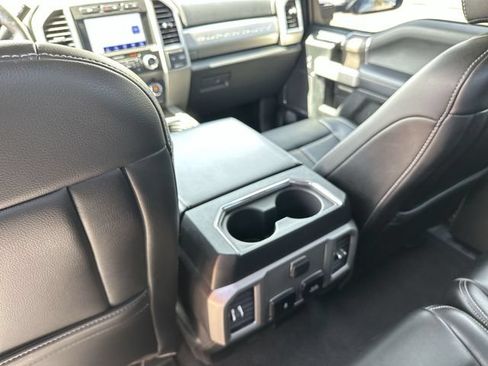 Used 2021 Ford F350 Lariat w/ Chrome Package AWD/4WD image 24