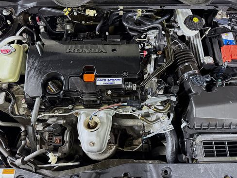 Used 2020 Honda Civic Sport image 39