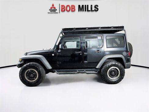 Used 2012 Jeep Wrangler Unlimited Sport w/ Connectivity Group image 4