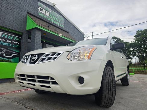 Used 2015 Nissan Rogue S w/ Convenience Package FWD image 56