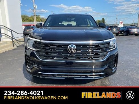 New 2026 Volkswagen Atlas Cross Sport SEL Premium R-Line image 7