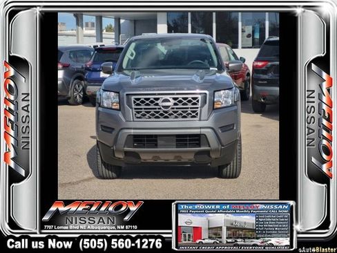 Used 2022 Nissan Frontier SV w/ Technology Package image 3