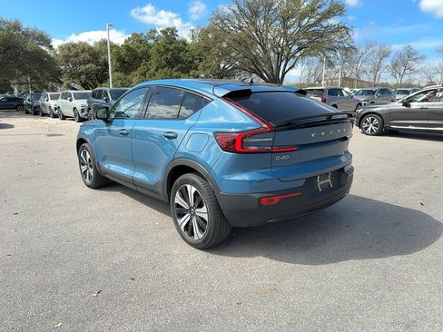 Certified 2023 Volvo C40 Recharge Core image 4