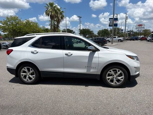 Used 2020 Chevrolet Equinox Premier FWD image 4