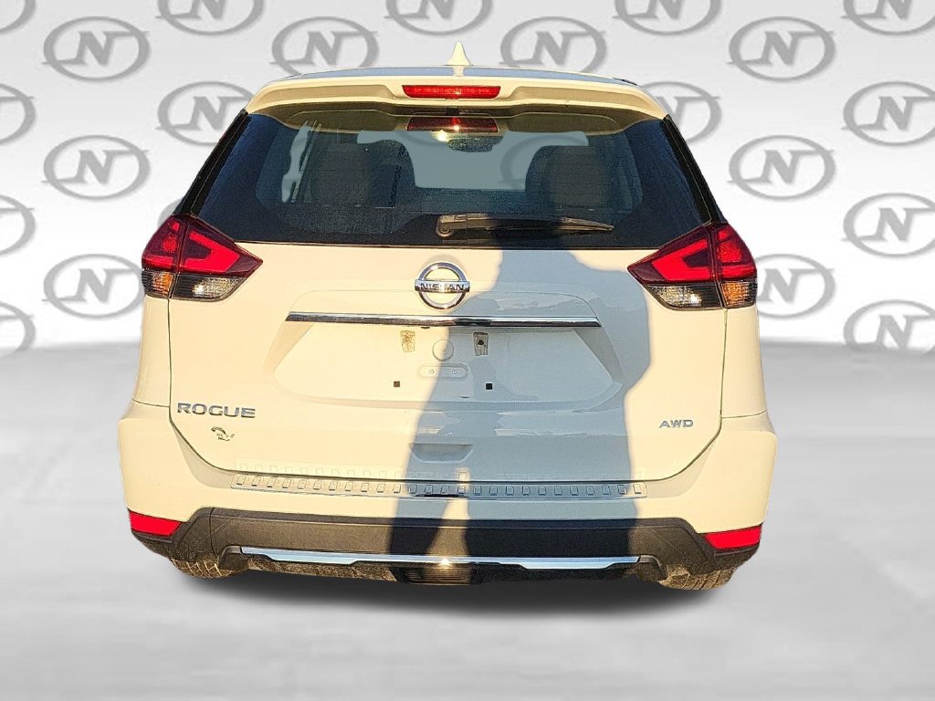 Used 2020 Nissan Rogue S AWD/4WD image 15