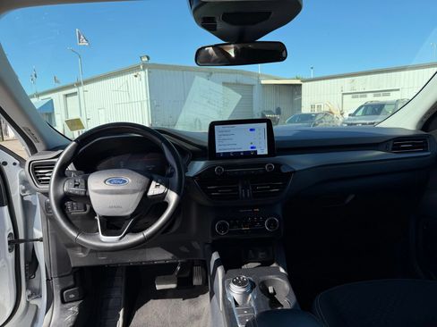 Used 2024 Ford Escape Active FWD image 11