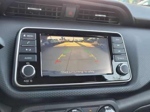 Used 2025 Nissan Kicks Play S FWD image 10