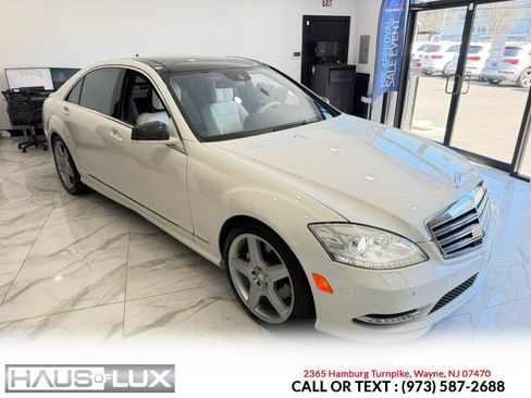 Used 2013 Mercedes-Benz S 550 w/ Sport Pkg Plus One image 35