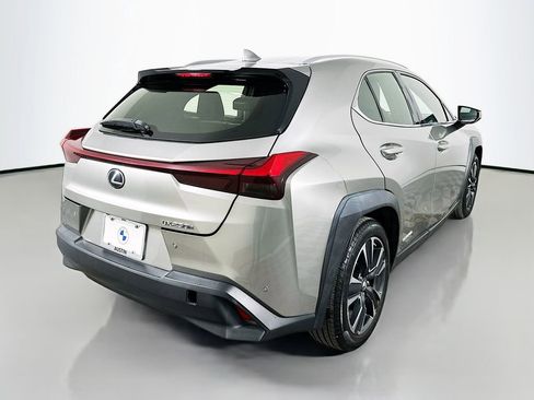 Used 2021 Lexus UX 250h w/ Premium Package image 5