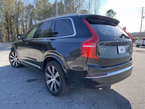 Used 2024 Volvo XC90 B5 Plus w/ Protection Package Premier image 5