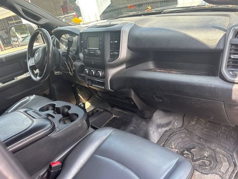 Used 2021 RAM 3500 Tradesman w/ Chrome Appearance Group AWD/4WD image 11