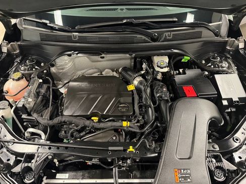 Certified 2025 Buick Envista Avenir FWD image 42