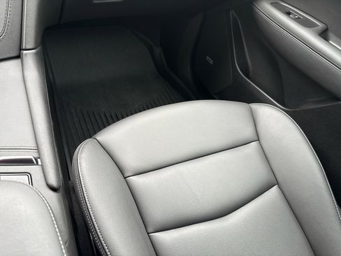 Used 2024 Cadillac XT6 Luxury w/ LPO, Floor Liner Package image 20