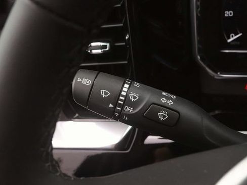 New 2025 GMC Sierra 1500 SLE AWD/4WD image 25