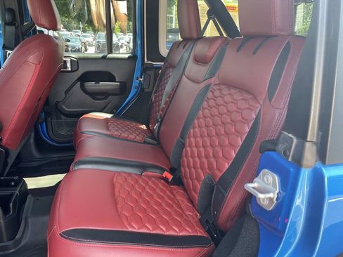 Used 2022 Jeep Wrangler Unlimited Sport AWD/4WD image 13