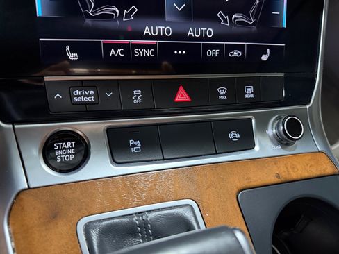 Used 2021 Audi A6 2.0T Premium w/ Convenience Package image 31