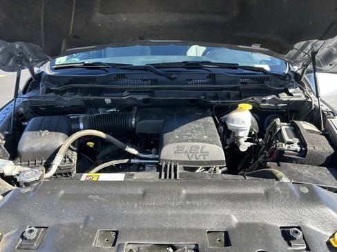 Used 2024 RAM 1500 Classic SLT image 11