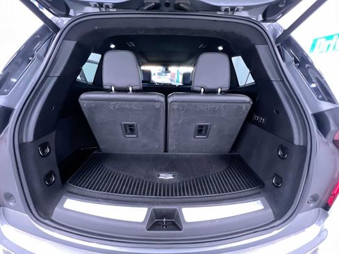 Used 2020 Cadillac XT6 Premium Luxury w/ Platinum Package AWD/4WD image 46