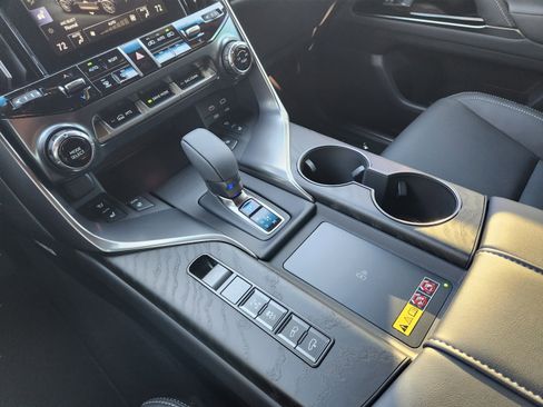New 2026 Lexus LX 700h Luxury AWD/4WD image 11