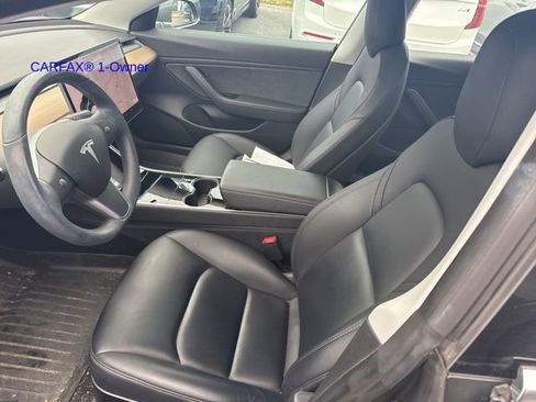 Used 2018 Tesla Model 3 Long Range image 29
