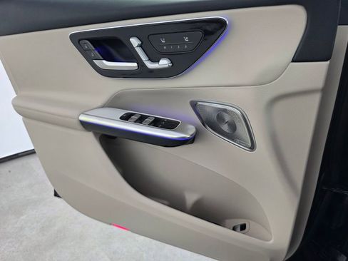 New 2026 Mercedes-Benz GLC 300 image 15